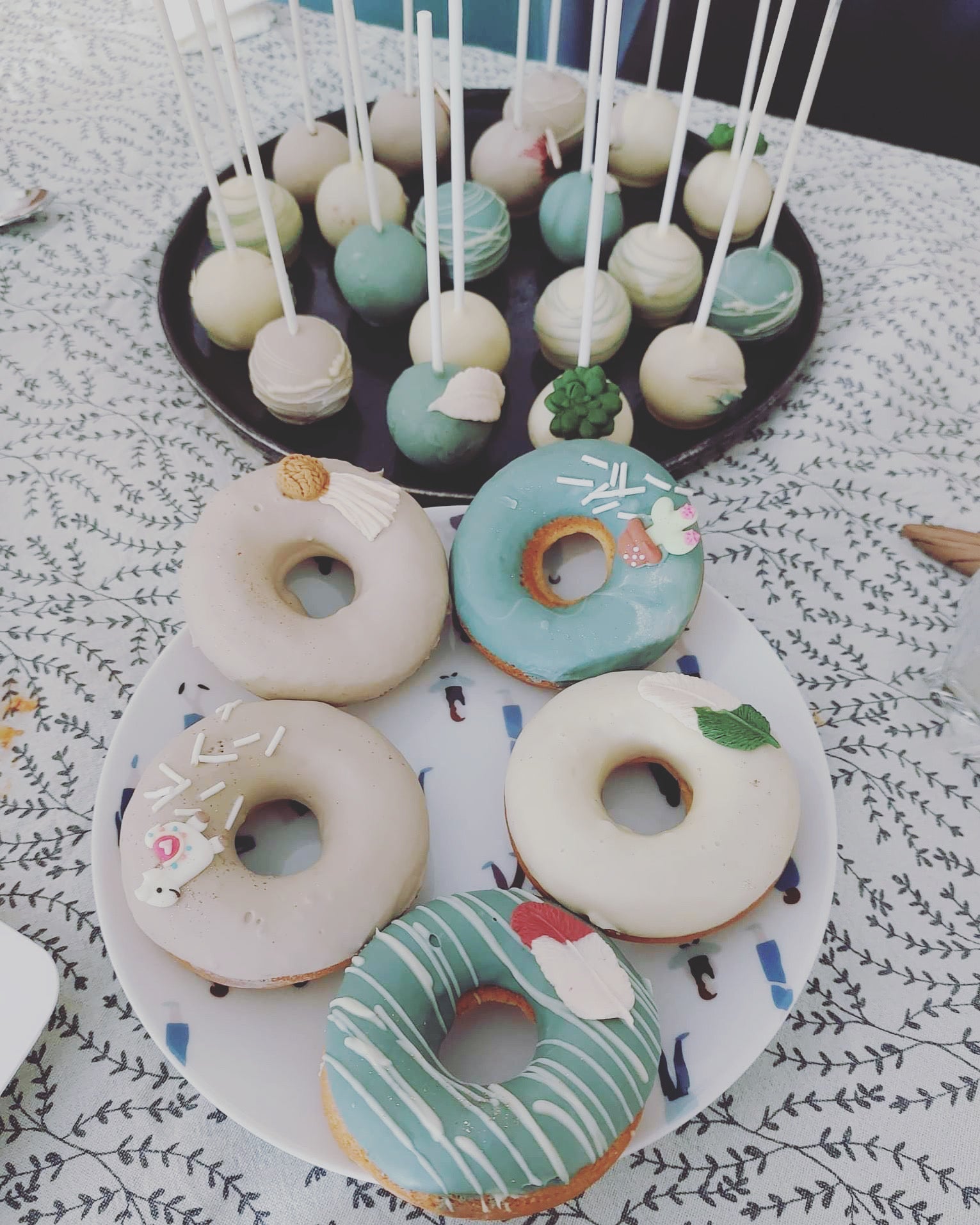 Donuts personnalisés (6 pièces)